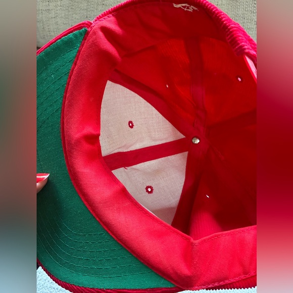 VTG Red Corduroy SnapBack Hat - Picture 9 of 9